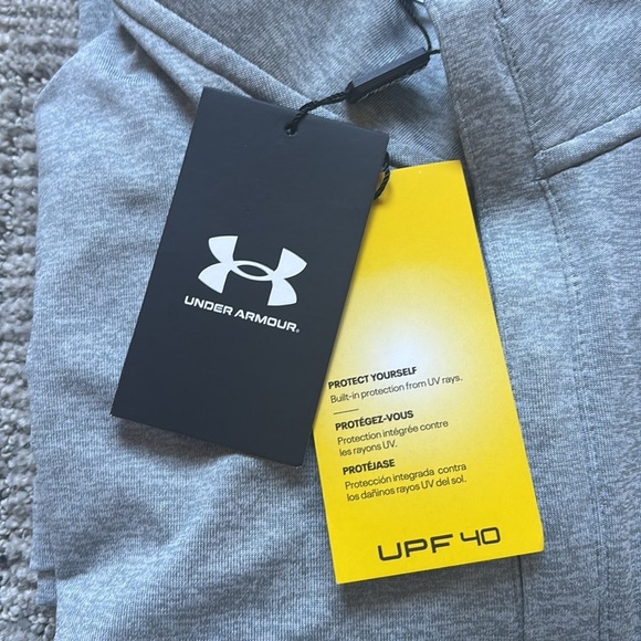 Under Armor Men's UA Playoff ¼ Zip size XL - Picture 3 of 5